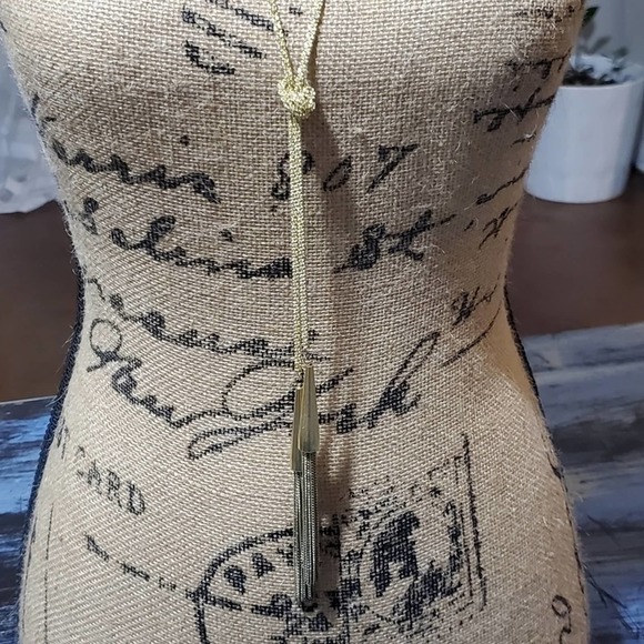 Kendra scott Phara Necklace In Gold‎ - Picture 6 of 12